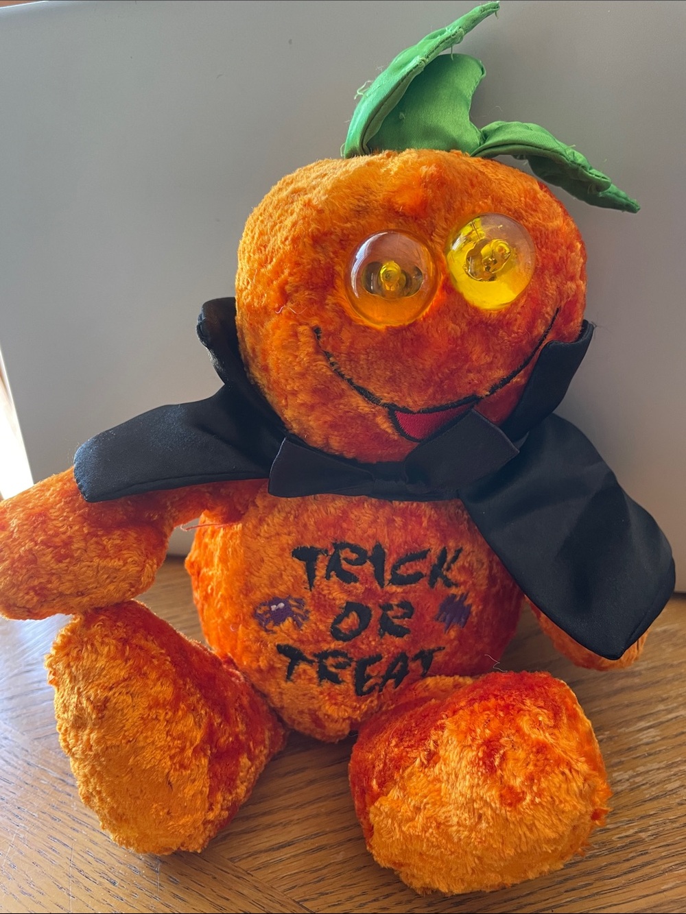 Vintage Dan Dee Halloween Plush Jack-O-Lantern Trick Or Treat Giggles & Sings